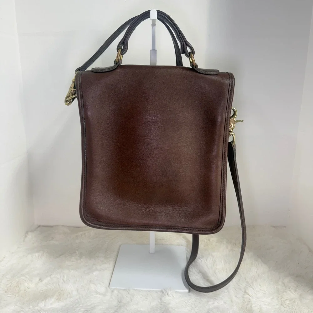 Vintage Coach Station Bag 5130 Brown Glove Tanned Leather USA Crossbody Purse